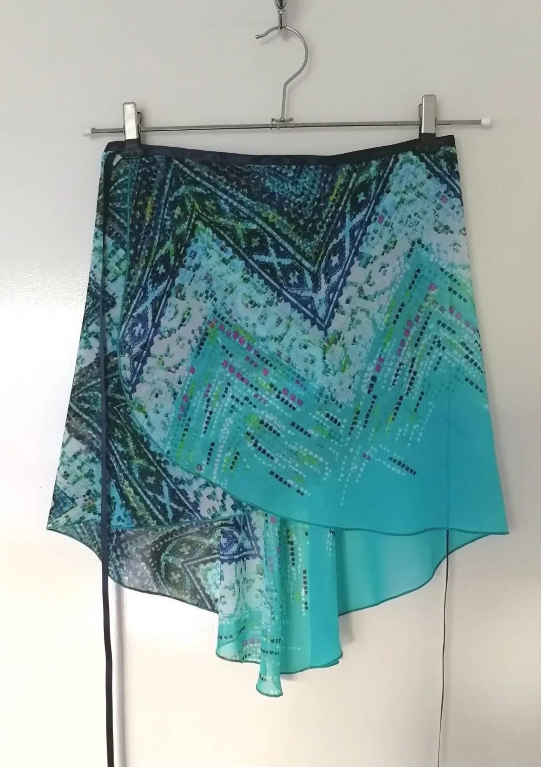 Ballet skirt: Turquoise zigzag