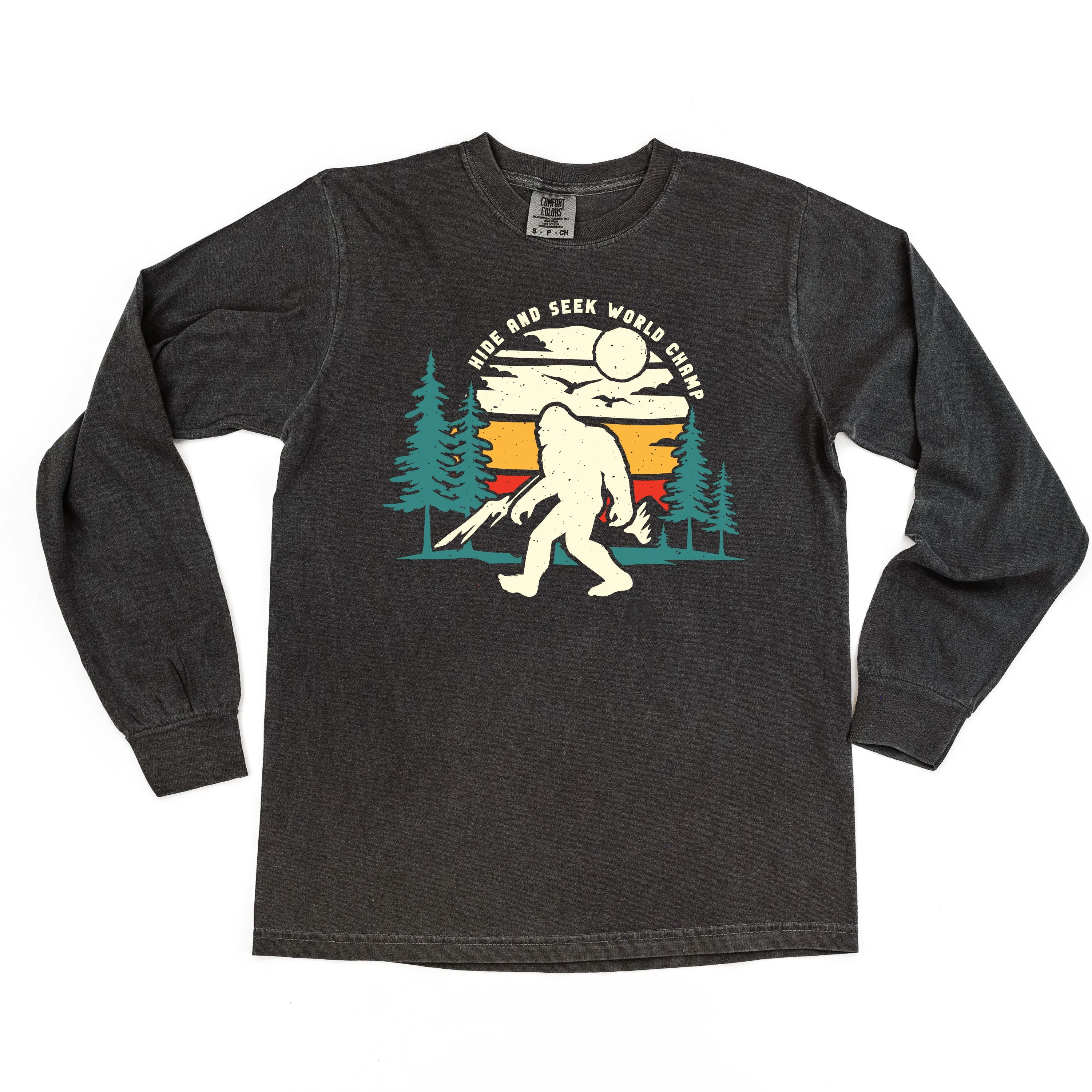 Big Foot - Hide and Seek World Champ - LONG SLEEVE COMFORT COLORS TEE