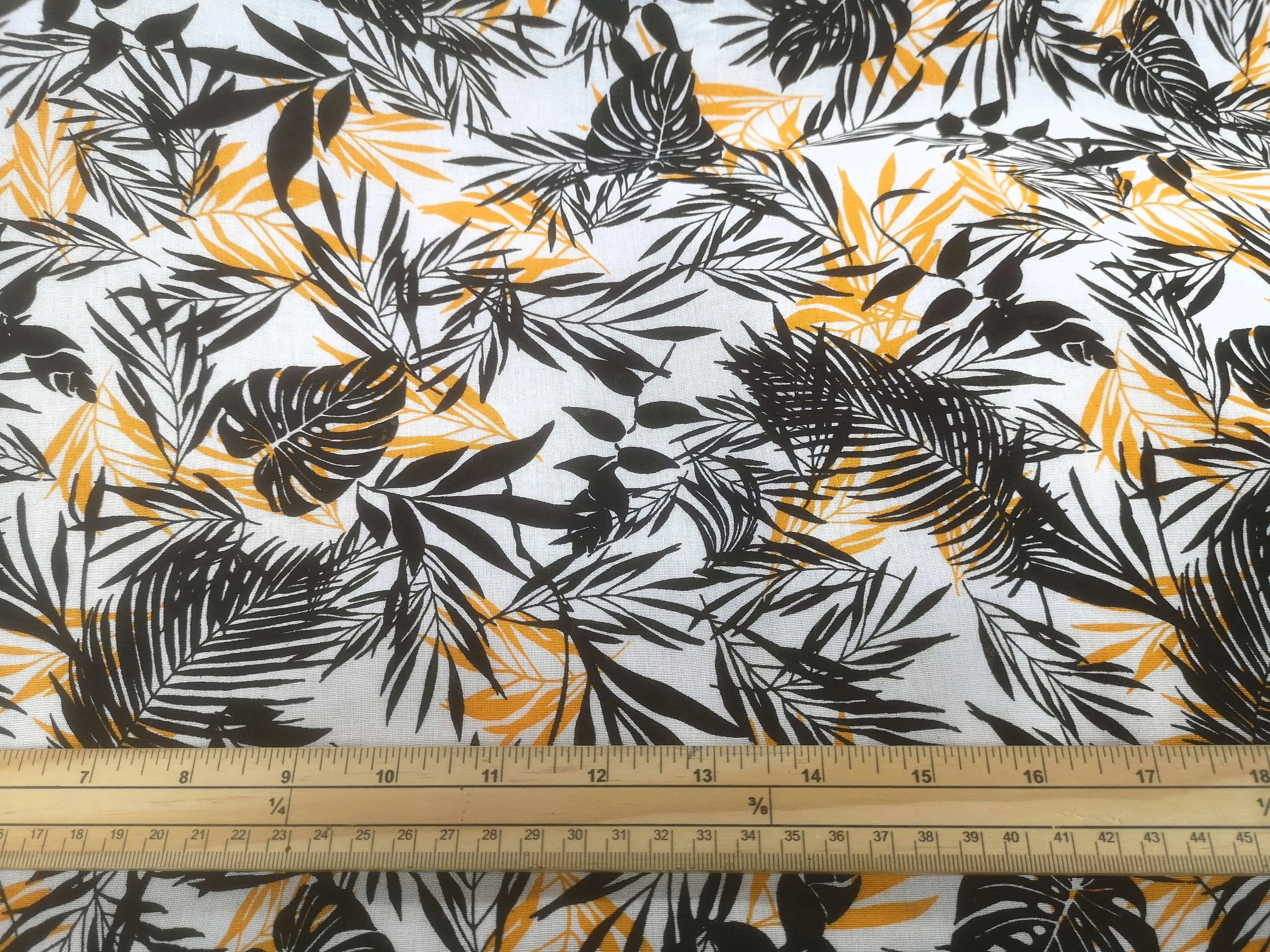 Black Leaf - Printed Viscose