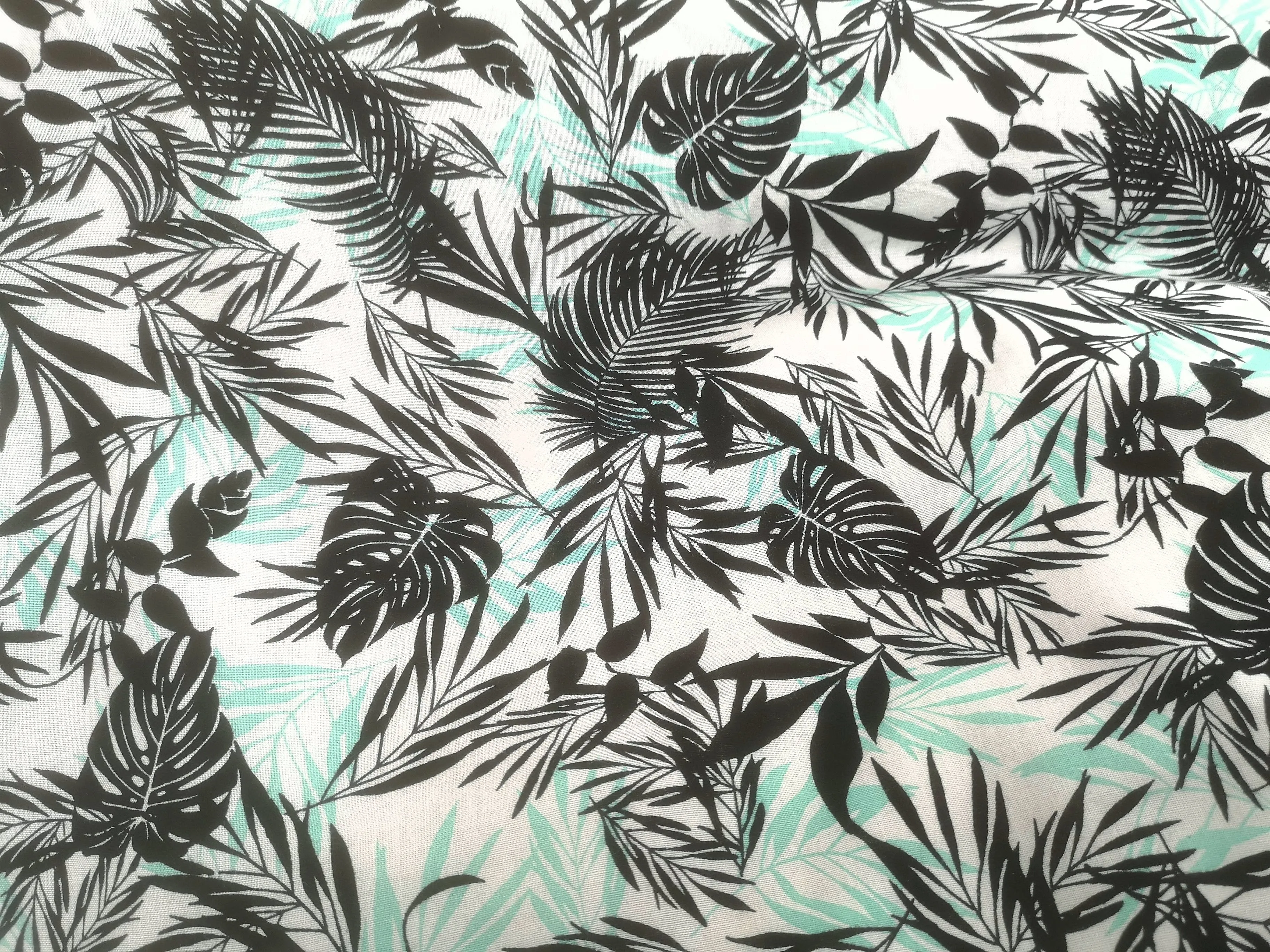 Black Leaf - Printed Viscose