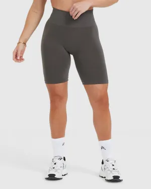 Effortless Seamless Cycling Shorts | Deep Taupe