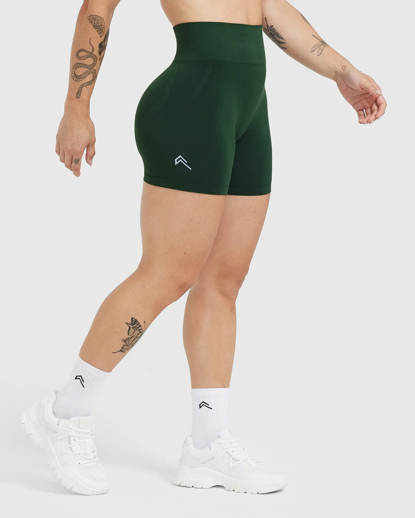 Effortless Seamless Shorts | Evergreen