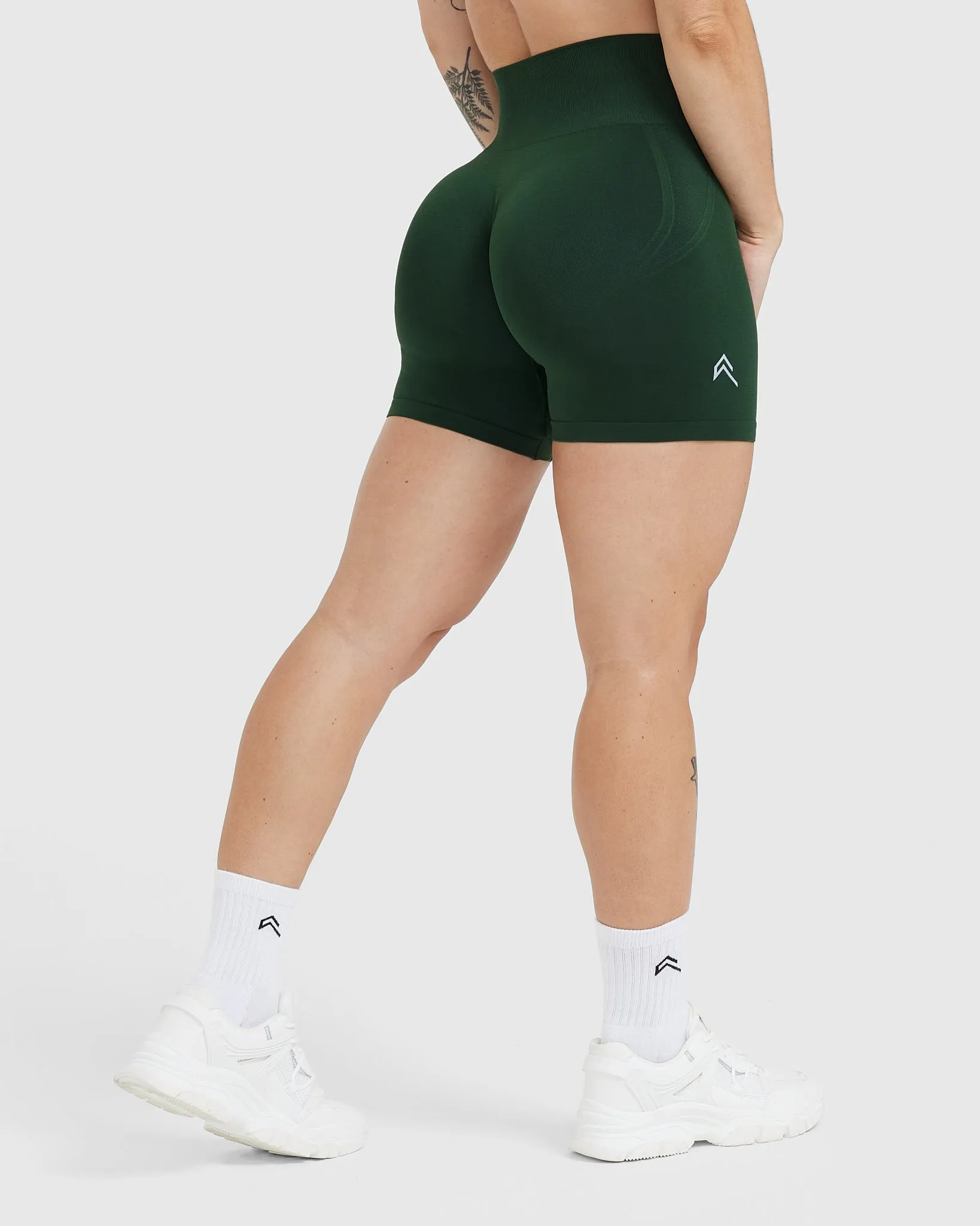 Effortless Seamless Shorts | Evergreen