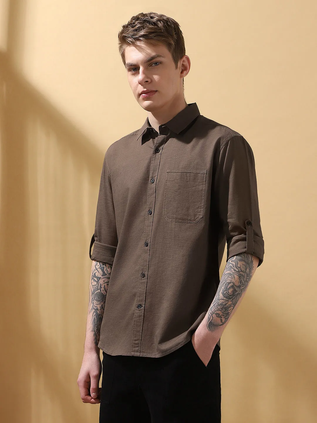 Men's brown Solid Textured Spread Collar Full Sleeves Cotton Shirt