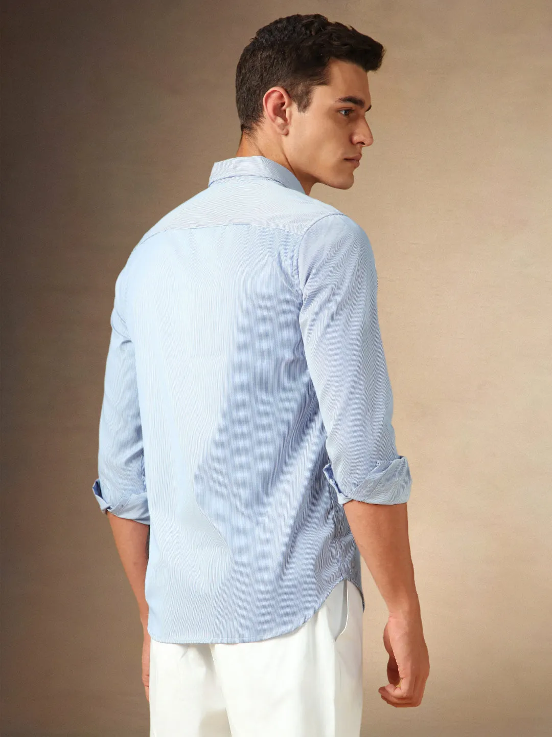 Men's Light Blue Solid Spread Collar Full Sleeves Casual Shirt