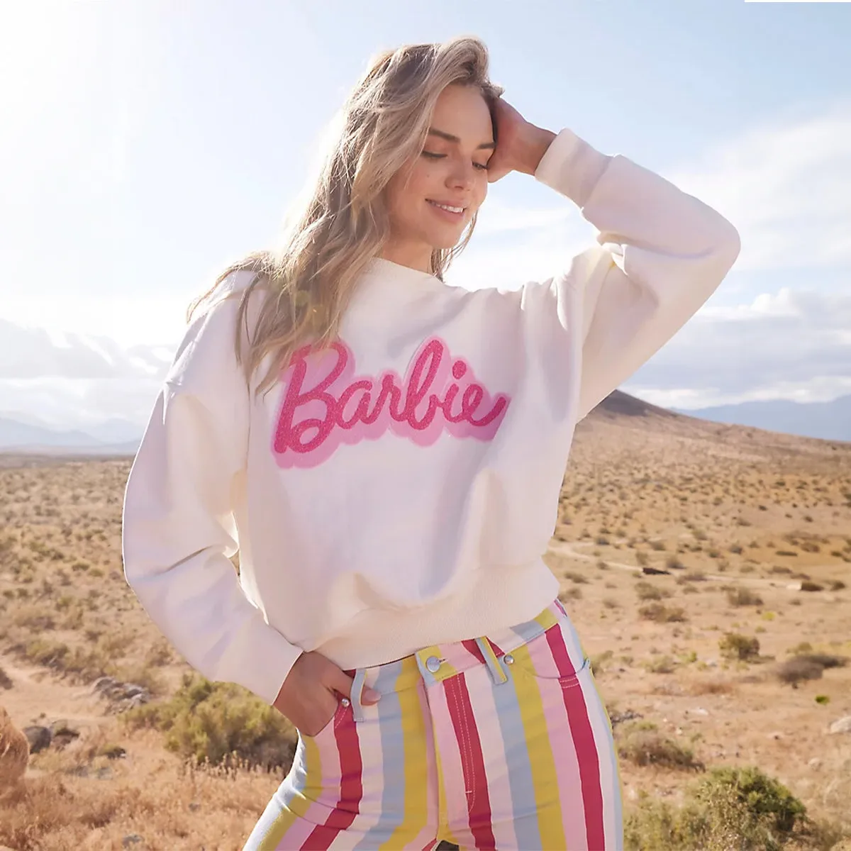 Wrangler X Barbie™ Relaxed Logo Sweatshirt